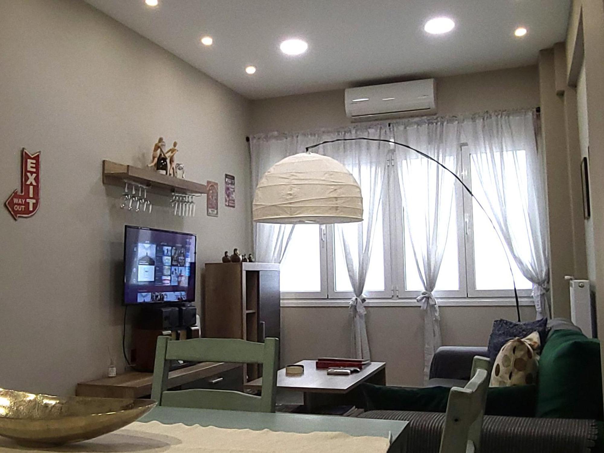 “Zeus”, Stylish Luxury Business Suite In The Heart Of Athens. Buitenkant foto